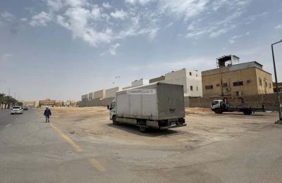 Land 4146.6 SQM Facing 3 Streets on 36m Width Street