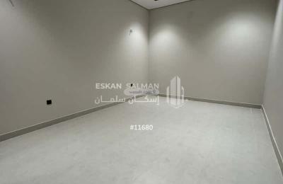 Floor 131.88 SQM with 3 Bedrooms