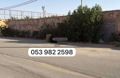 Land 2000 SQM Facing South