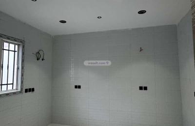 Floor 274.75 SQM with 7 Bedrooms