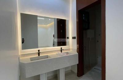 Floor 226 SQM with 5 Bedrooms